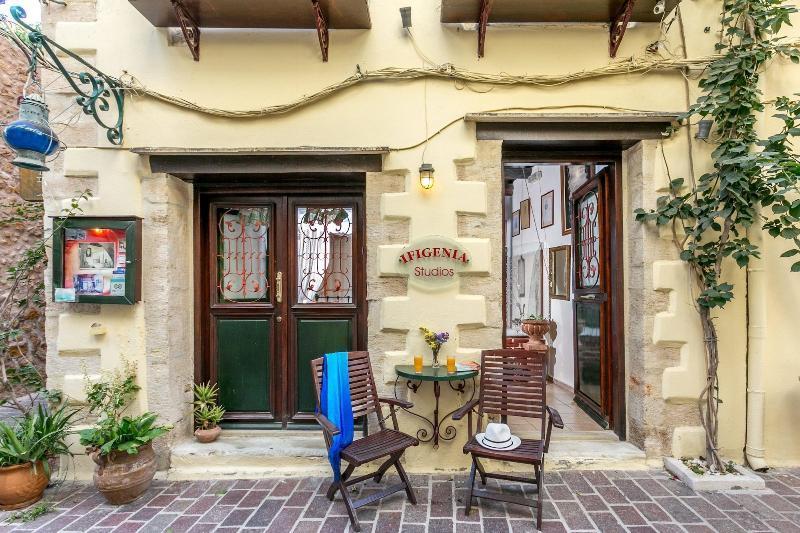 Ifigenia Rooms & Studios Hanya Dış mekan fotoğraf